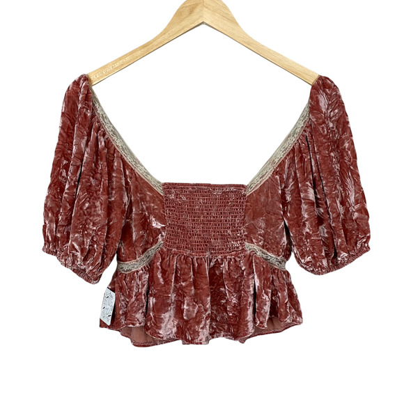 Free People Yours Truly Cropped Velvet Lace Trim Low Cut Top Size Medium - Picture 11 of 13
